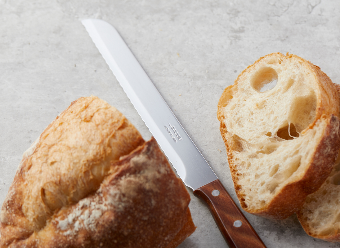 ARCOS アルコス ラティーナ・ブレッドナイフ（刃渡り17cm